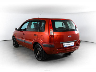 Ford Fusion 1.4 MT (80 л. с.)