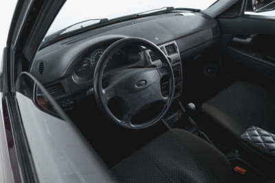 LADA Priora 1.6 MT 16 кл (Евро-3) (98 л. с.)