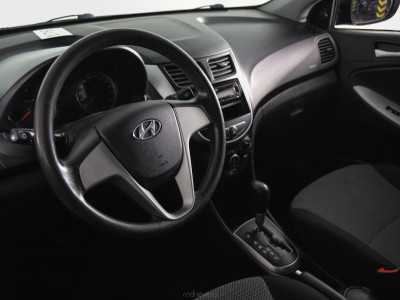 Hyundai Solaris Хетчбек 1.4 AT (107 л. с.)