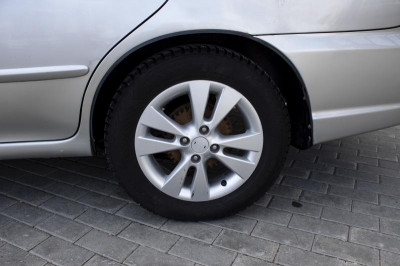Kia Spectra 1.6 MT (101 л. с.)