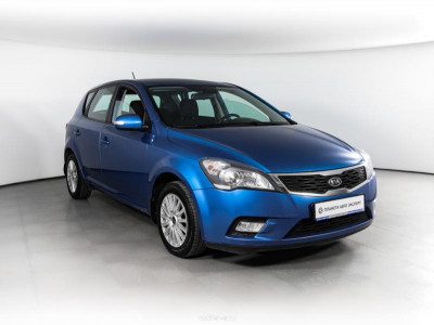 Kia Ceed 1.6 MT (126 л. с.)