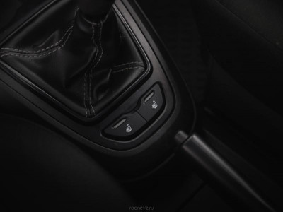 LADA Vesta 1.6 MT (106 л. с.)