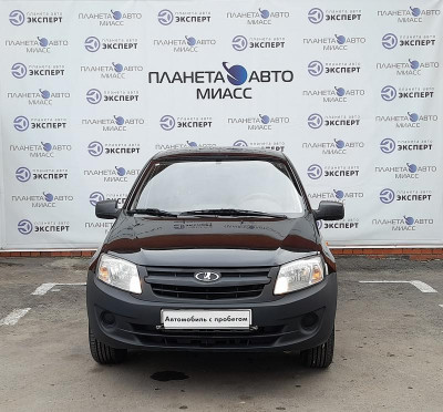 LADA Granta седан 1.6 MT 8кл (82 л. с.)