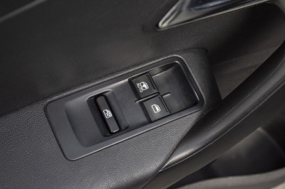 Volkswagen Polo 1.6 MT (105 л. с.)