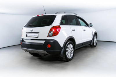 Opel Antara 2.2 CDTi AT AWD (184 л. с.)