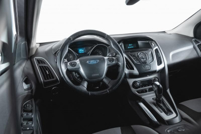 Ford Focus 1.6 PowerShift (105 л. с.)