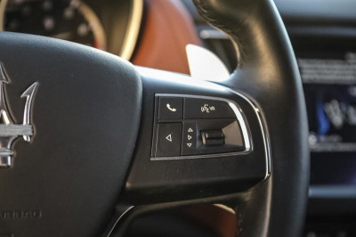 Maserati Levante 3.0 V6 AT (350 л.с.)