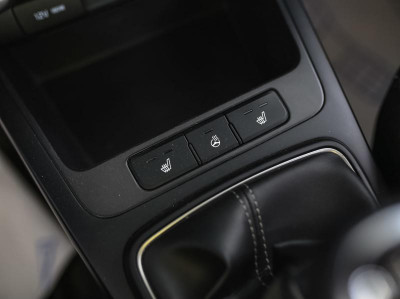 Kia Rio 1.6 AT (123 л. с.)