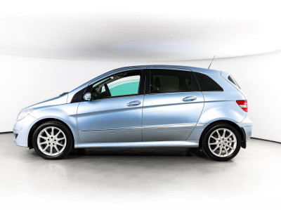 Mercedes-Benz B-Класс B 200 Autotronic (136 л. с.)