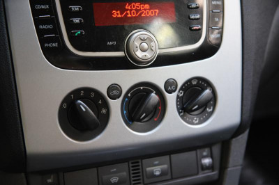 Ford Focus 1.6 MT (116 л. с.)