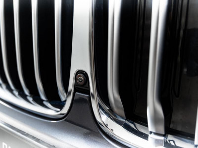 BMW X7 xDrive30d Steptronic (249 л.с.)