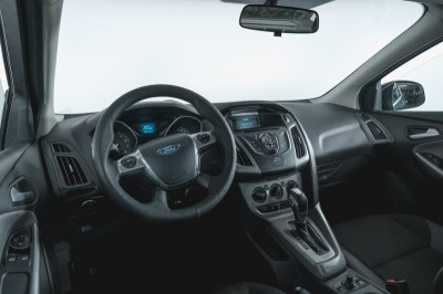 Ford Focus 1.6 PowerShift (125 л. с.)