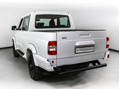 УАЗ Pickup 2.7 MT 4x4 (134,6 л.с.)