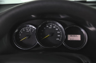 Renault Sandero 1.6 MT (82 л. с.)