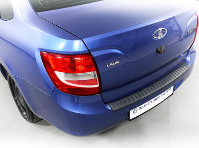 LADA Granta седан 1.6 MT 8кл (87 л. с.)