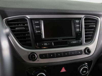 Hyundai Solaris 1.6 MT (123 л.с.)
