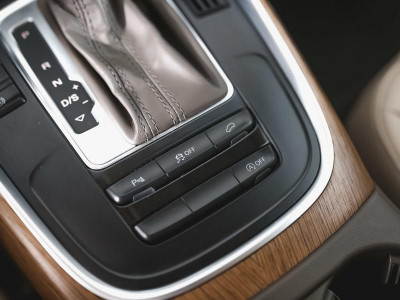 Audi Q5 2.0 TFSI Tiptronic quattro (180 л. с.)