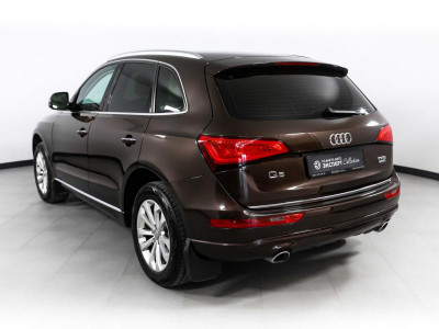 Audi Q5 2.0 TFSI Tiptronic quattro (180 л. с.)
