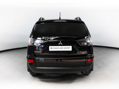 Mitsubishi Outlander 2.4 CVT 4WD (170 л. с.)