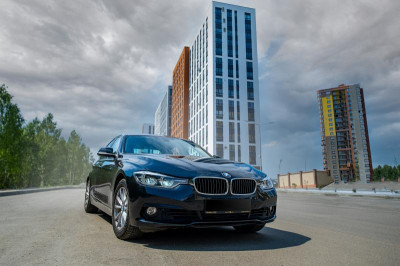 BMW 3 серия 320i AT (184 л. с.)