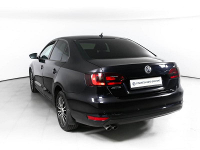 Volkswagen Jetta 1.4 TSI MT (122 л. с.)