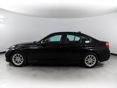 BMW 3 серия 320i AT (184 л. с.)