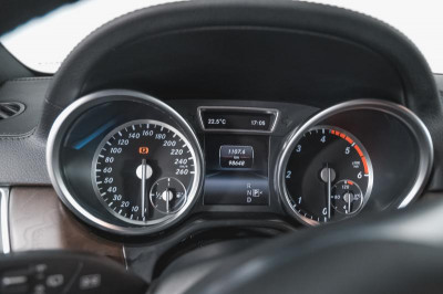 Mercedes-Benz GL-класс 350 CDI BlueTEC 3.0d AT (249 л.с.) 4WD