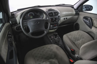 LADA Kalina 1.4 MT 16 кл (Евро-3) (89 л. с.)
