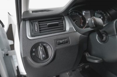 ŠKODA RAPID 1.6 MT (90 л. с.)