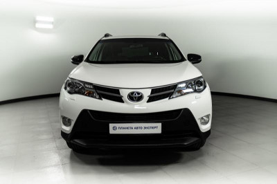 Toyota RAV4 2.0 CVT (146 л. с.)