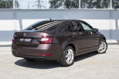ŠKODA Octavia 1.4 AT (150 л.с.)