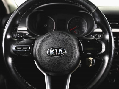 Kia Rio 1.4 MT (100 л. с.)