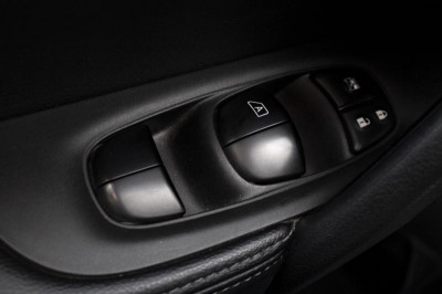 Nissan X-Trail 2.0 CVT 4WD (144 л. с.)