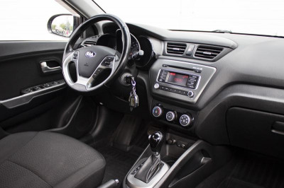 Kia Rio 1.6 AT (123 л. с.)
