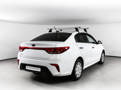Kia Rio 1.6 AT (123 л. с.)