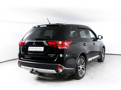 Mitsubishi Outlander 2.0 CVT 4WD (146 л. с.)