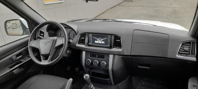УАЗ Patriot 2.7 MT (134,6 л. с.)