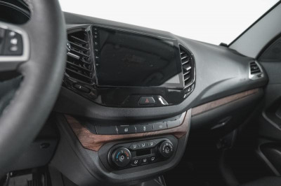 LADA Vesta Cross 1.6 MT (106 л.с.)