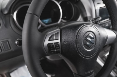 Suzuki Grand Vitara 2.4 MT (169 л.с.) 4WD