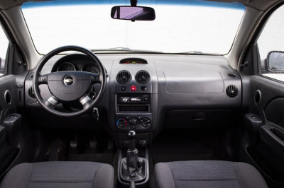 Chevrolet Aveo 1.2 MT (72 л.с.)