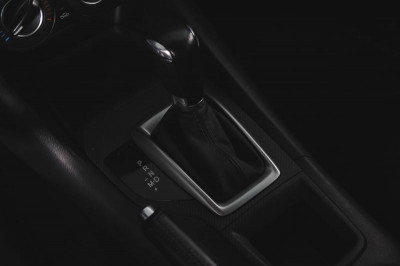 Mazda 3 1.6 AT (104 л. с.)