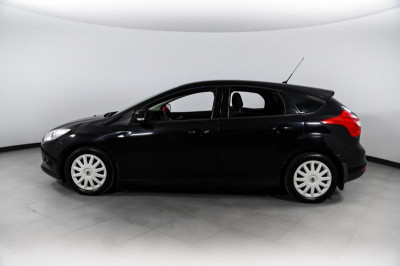 Ford Focus 1.6 PowerShift (105 л. с.)