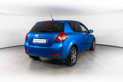 Kia Ceed 1.6 AT (122 л. с.)