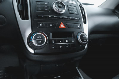 Kia Ceed 1.6 AT (122 л. с.)