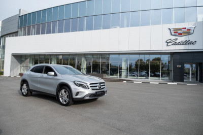 Mercedes-Benz GLA GLA 200 7G-DCT (156 л. с.)