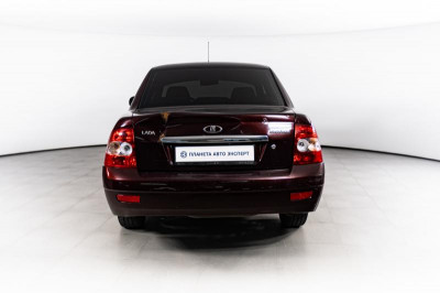 LADA Priora 1.6 MT 16 кл (Евро-3) (98 л. с.)