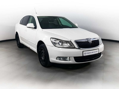 ŠKODA Octavia 1.6 MPI AT (102 л. с.)