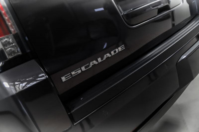 Cadillac Escalade 6.2 AT (409 л.с.) 4WD