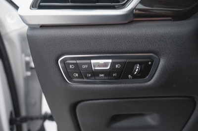 BMW X6 3.0 л, (340 л.с.), бензин, АКПП, (4WD)