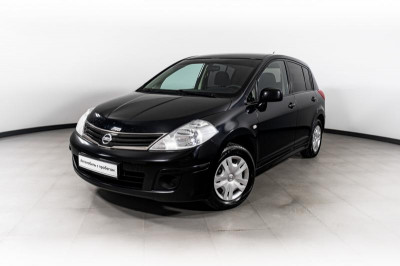 Nissan Tiida 1.6 MT (110 л. с.)